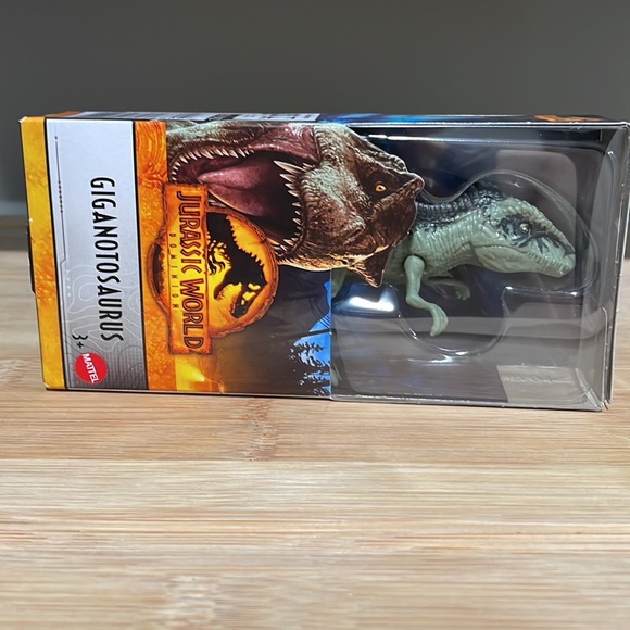 Jurassic World Dominion Dino Rivals Figures - Picture 7 of 12